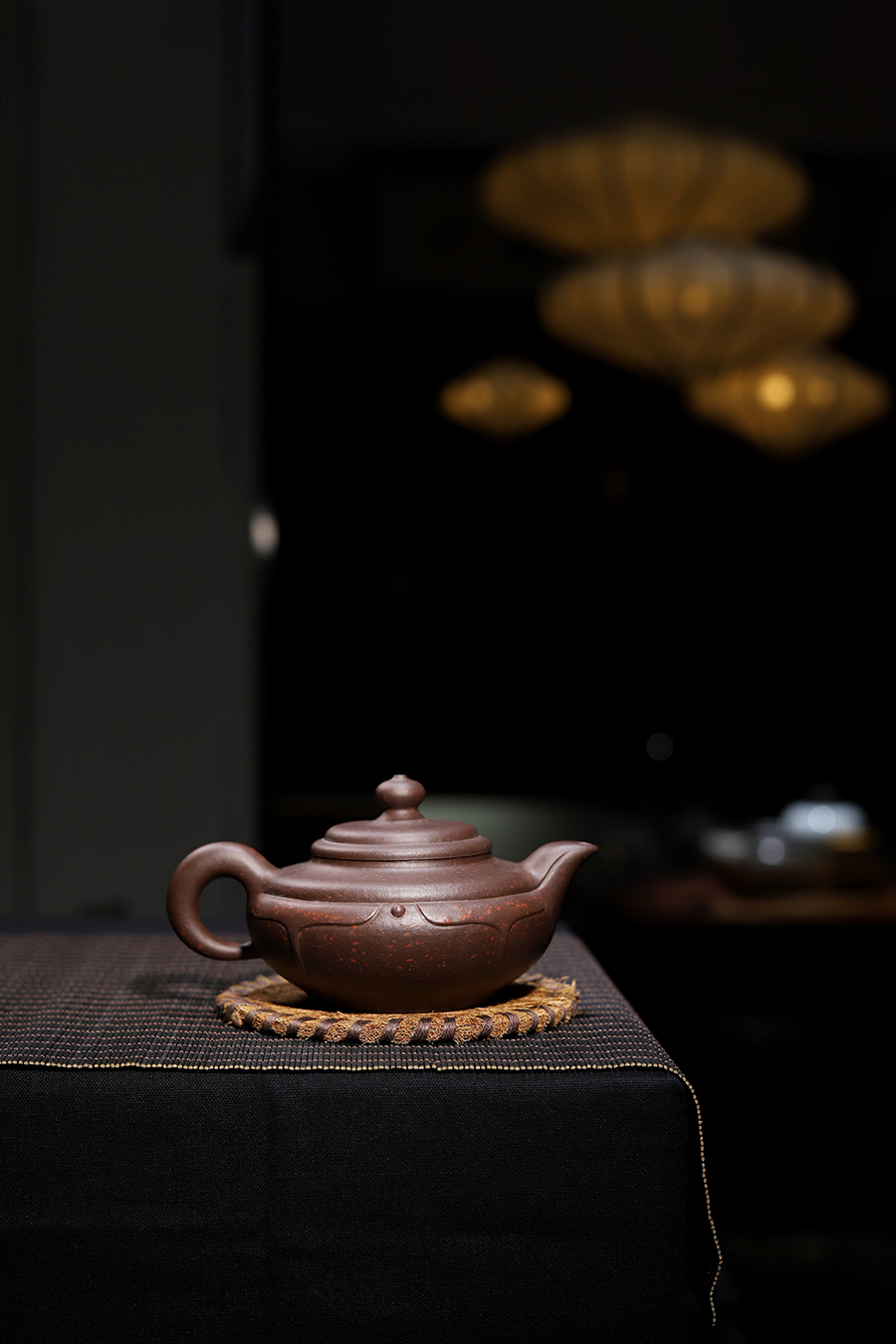 蒋小彦制优扬壶