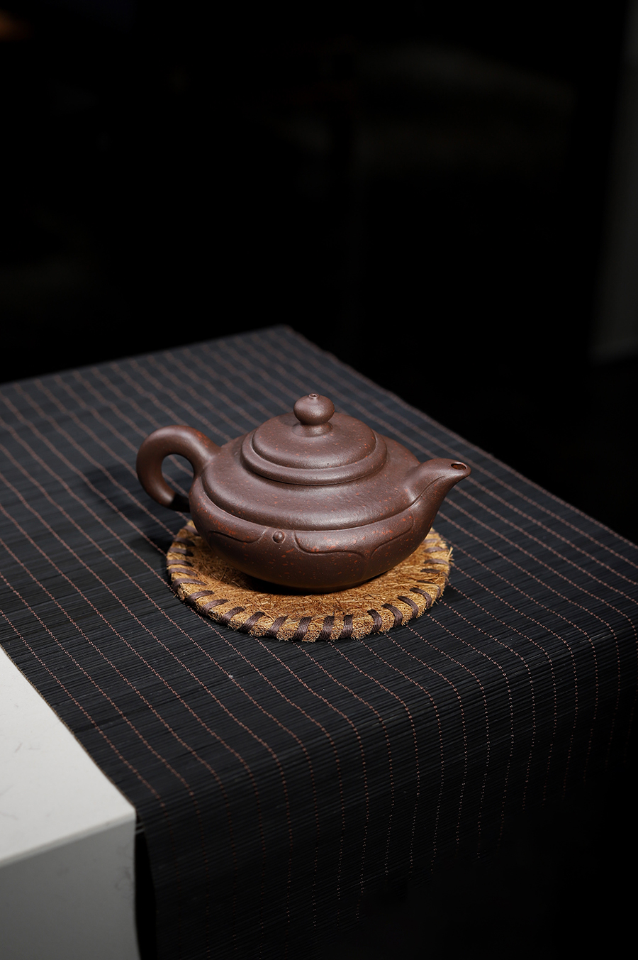 蒋小彦制优扬壶