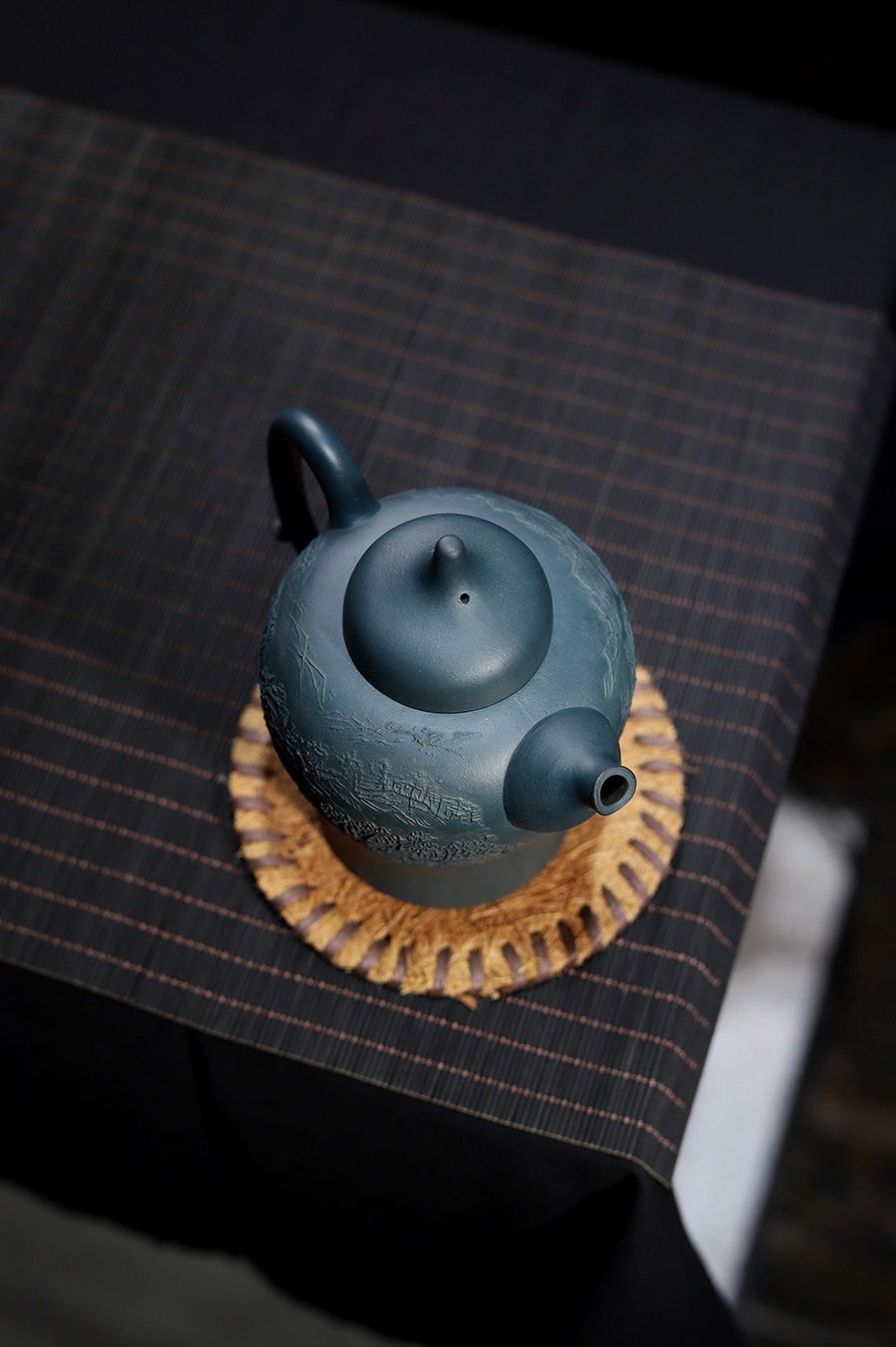 胡永成制风光壶(与吴鸣合制)