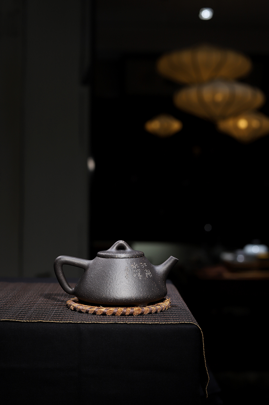 蒋小彦制子冶石瓢壶