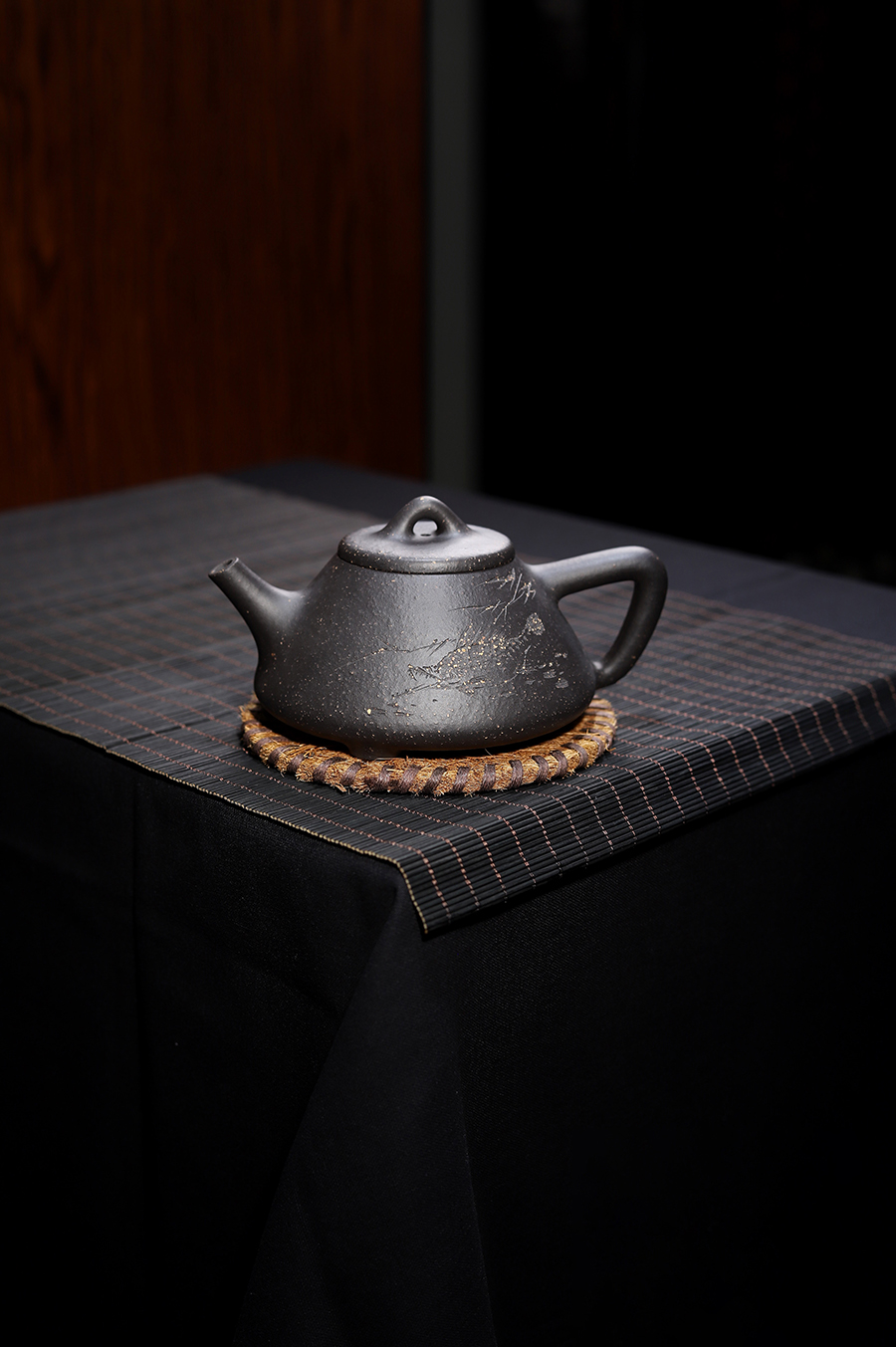 蒋小彦制子冶石瓢壶