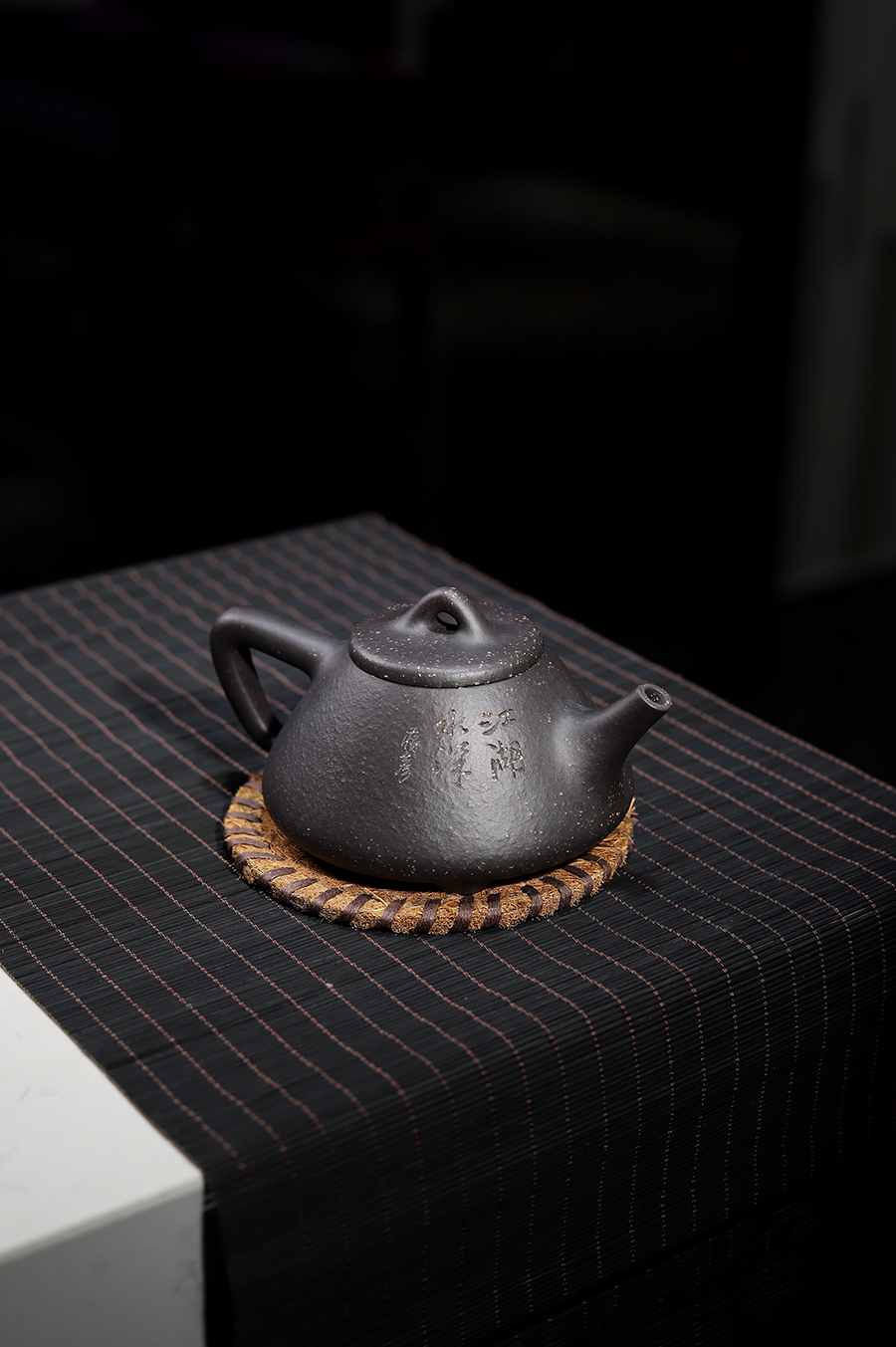 蒋小彦制子冶石瓢壶