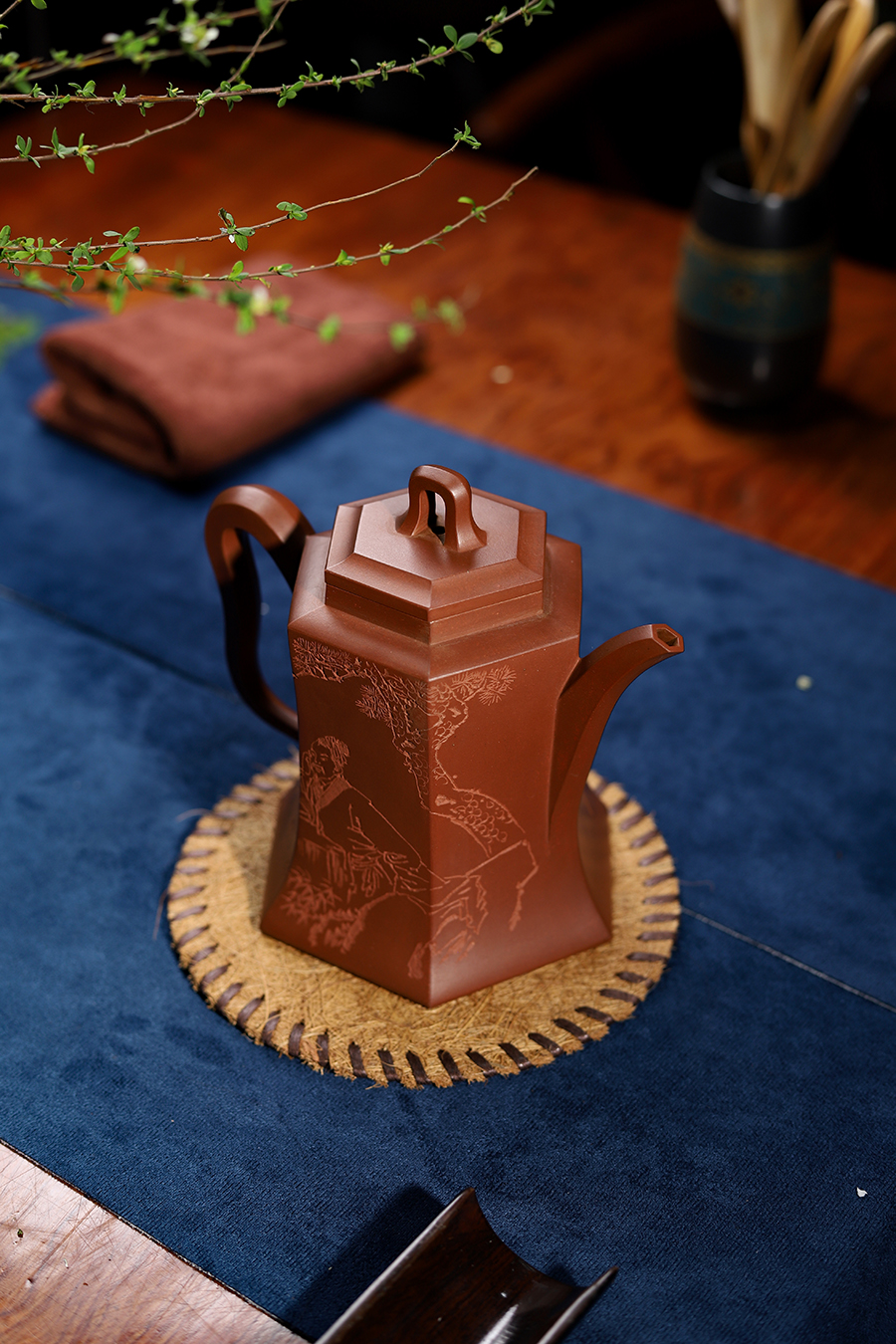 庄玉林制六方珏智壶(谭泉海装饰)