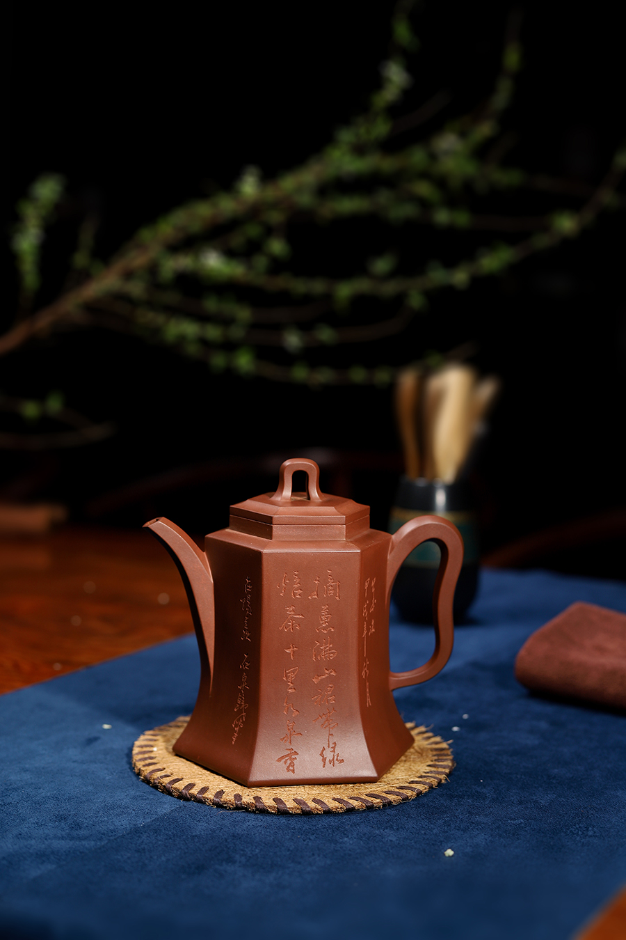 庄玉林制六方珏智壶(谭泉海装饰)