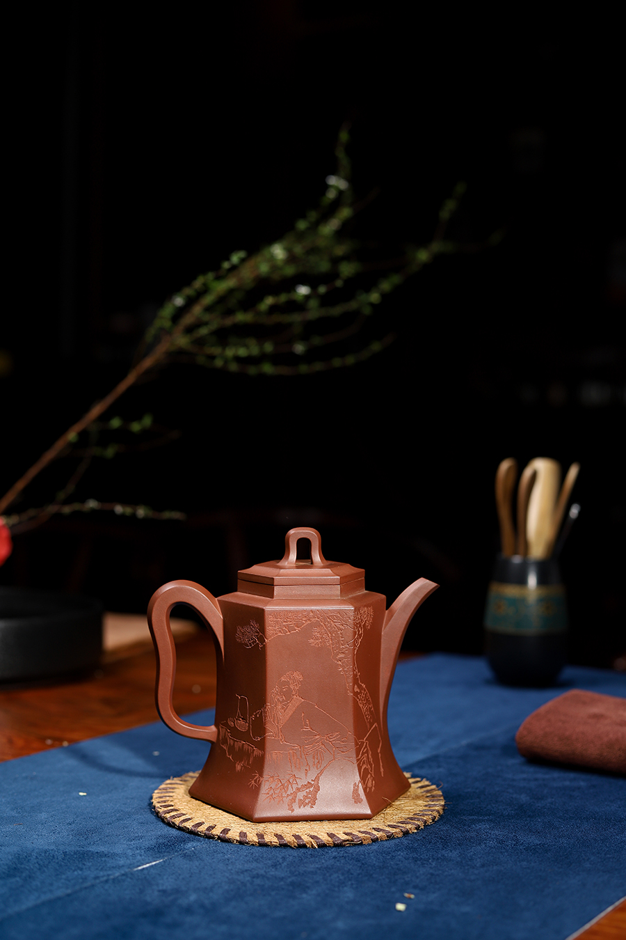 庄玉林制六方珏智壶(谭泉海装饰)