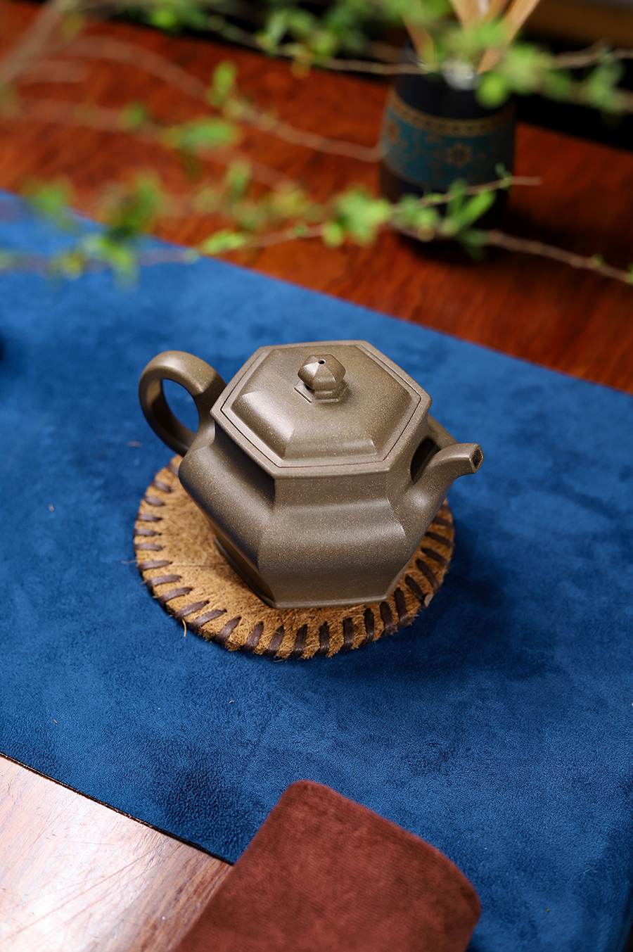 恽志培制全手六方云罐壶
