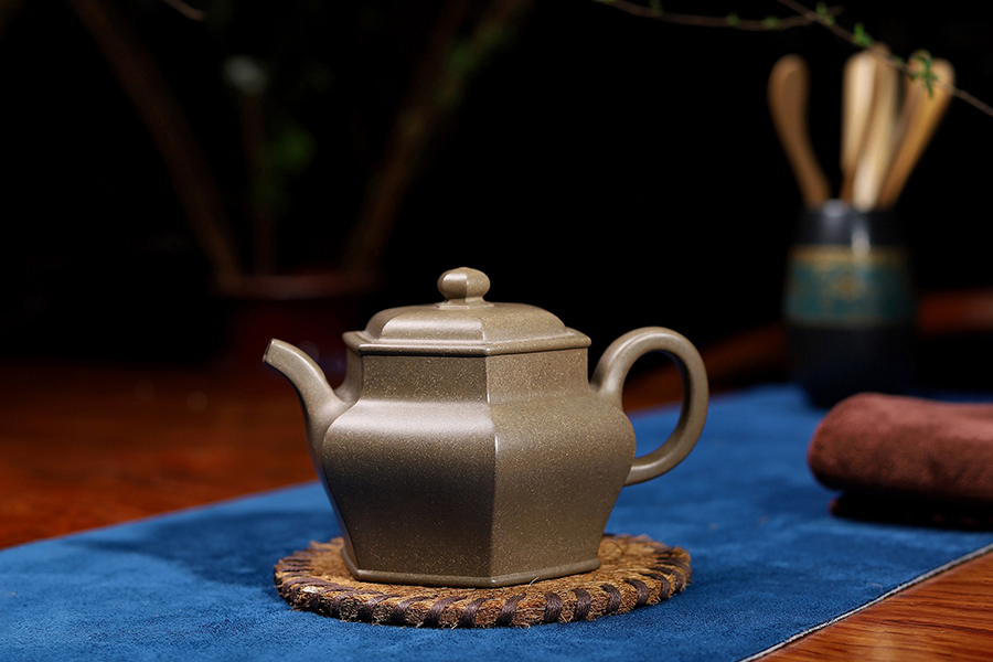 恽志培制全手六方云罐壶