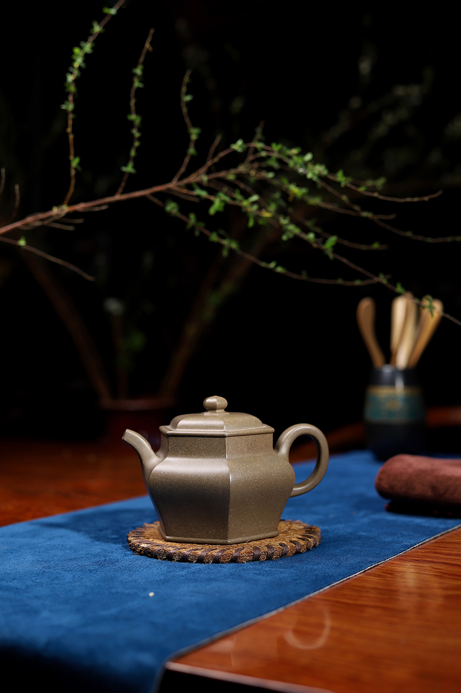 恽志培制全手六方云罐壶