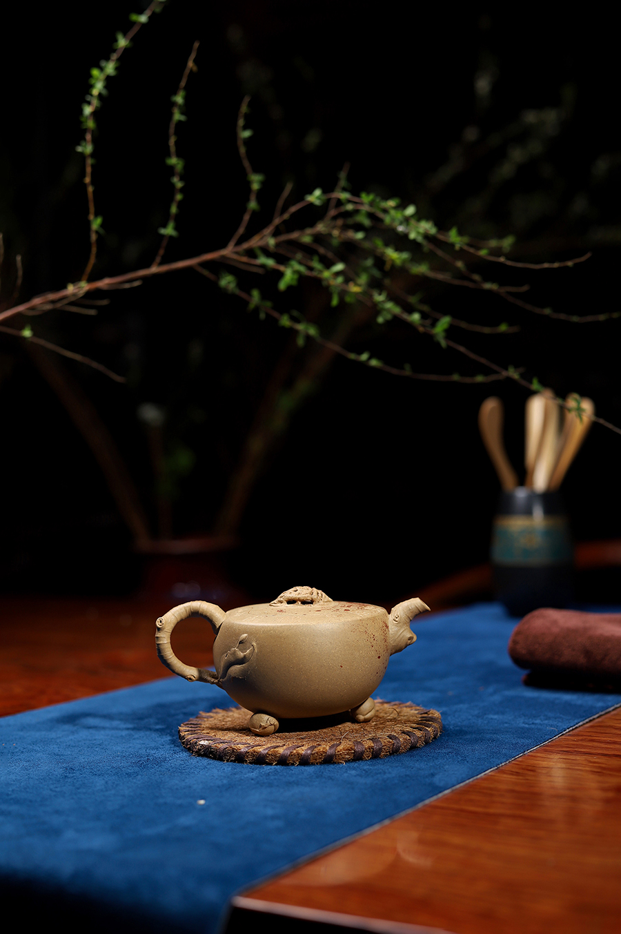 朱颖樱制饮桃壶