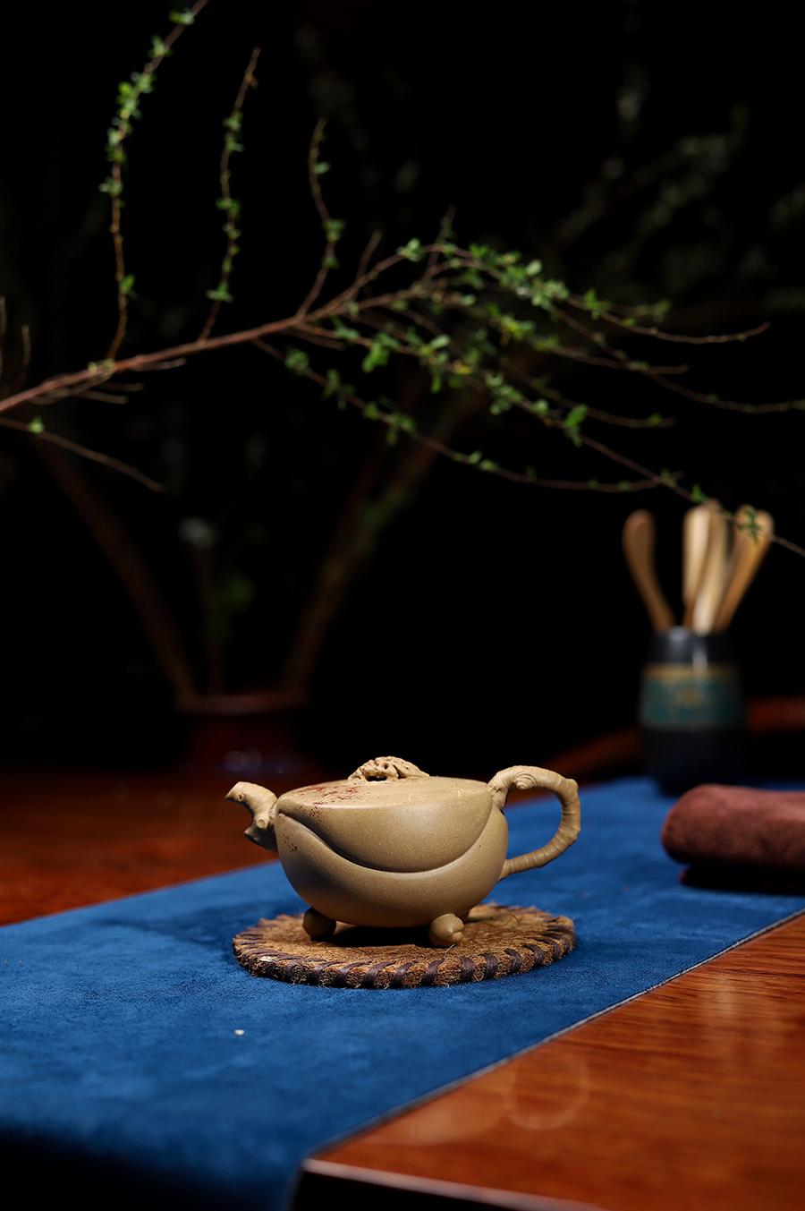 朱颖樱制饮桃壶