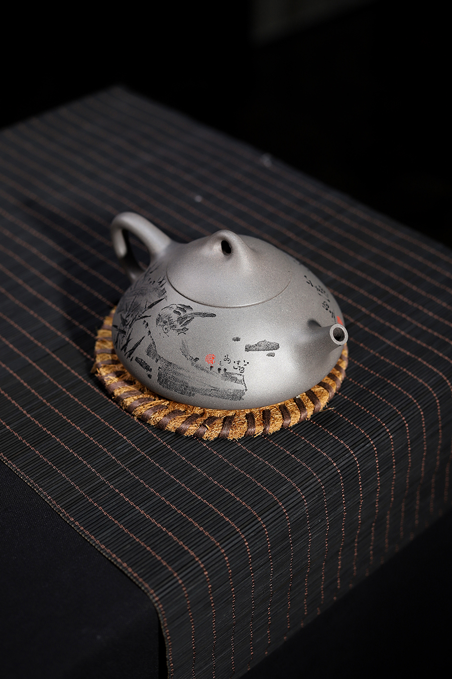 厉上清制禅居紫砂壶