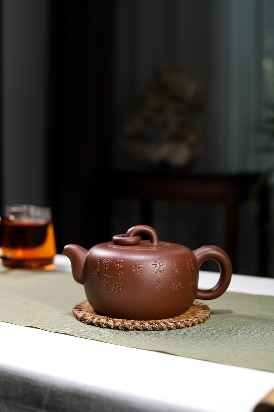 鲍志强制圆硕壶