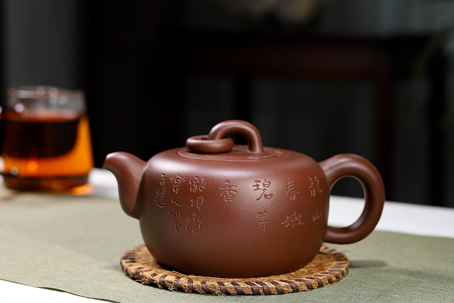 鲍志强制圆硕壶