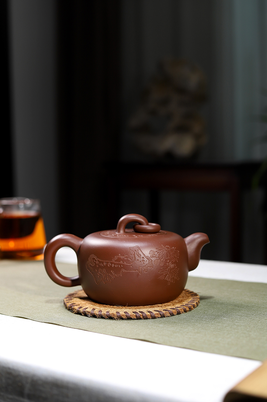 鲍志强制圆硕壶