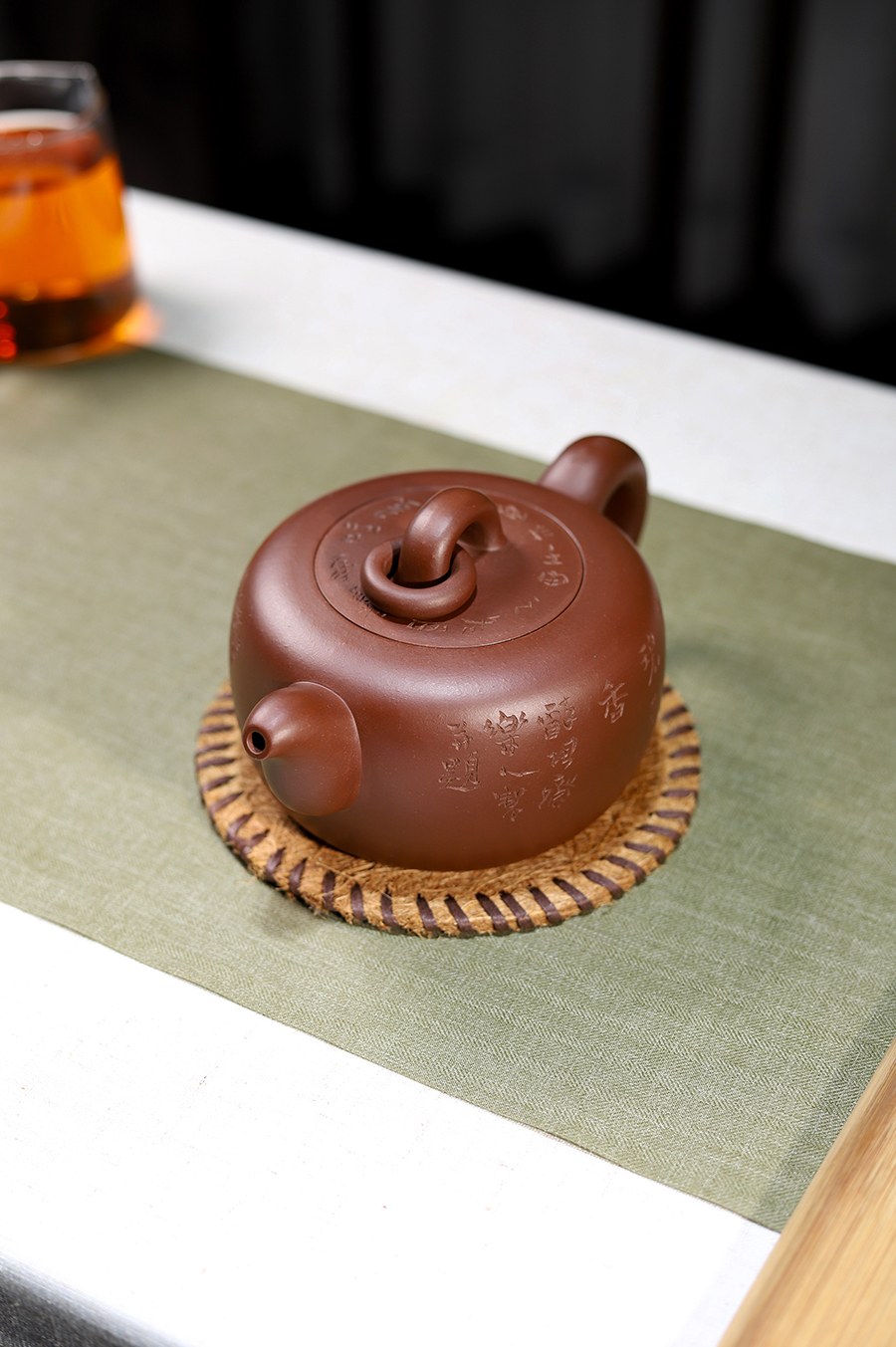 鲍志强制圆硕壶