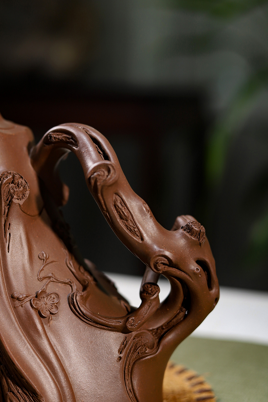 顾佩伦制鸣远梅桩壶