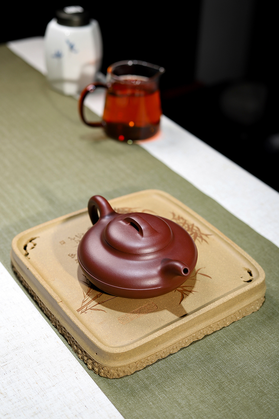 潘小忠制线圆壶