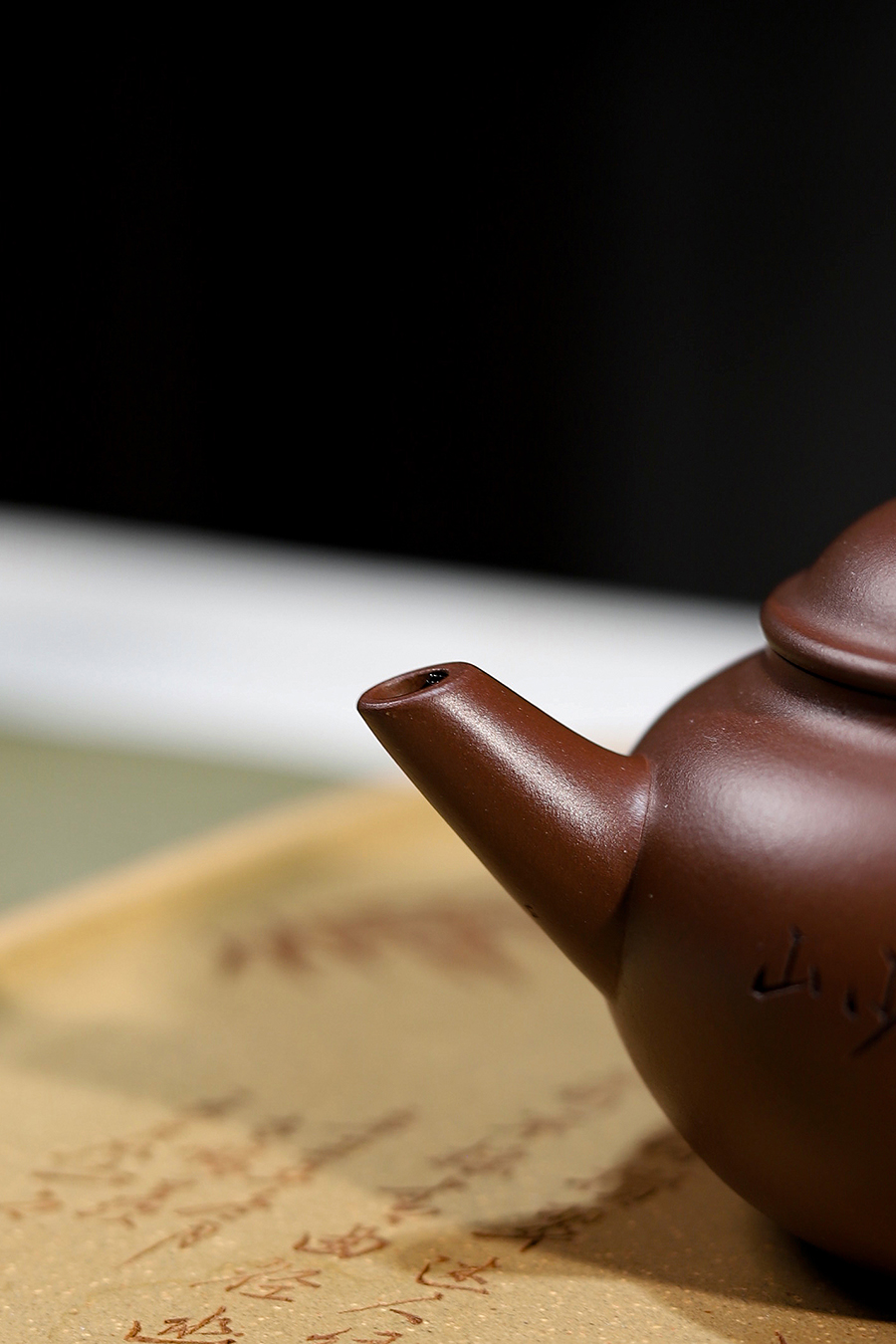 江建翔制全手少山壶(顾跃鸣刻)