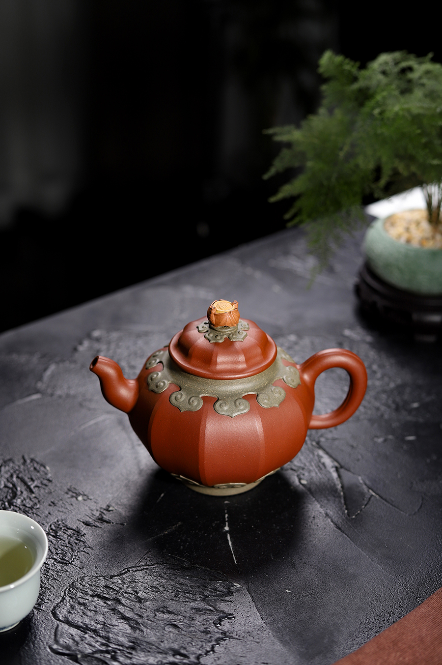 孔春华制福星高照壶