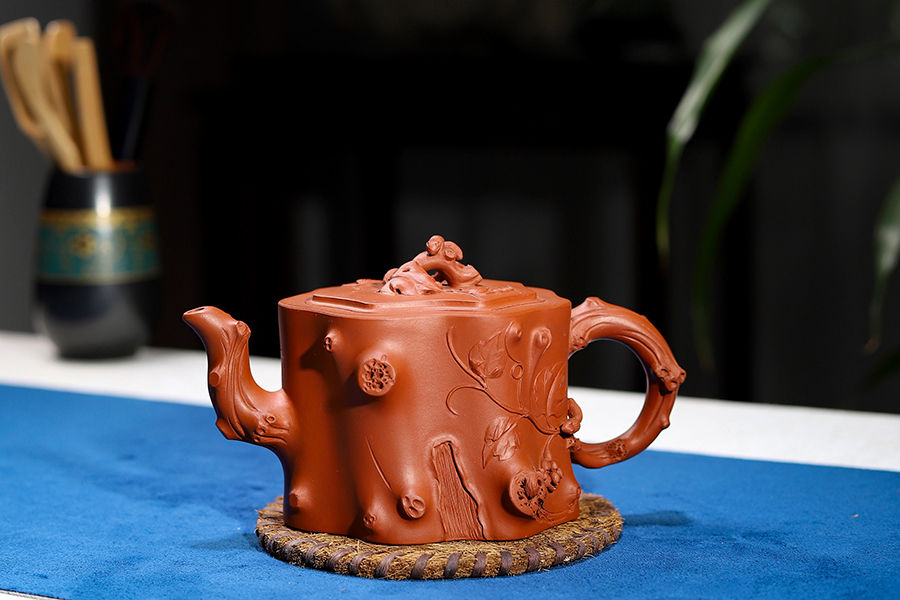 潘小忠制葡萄桩壶