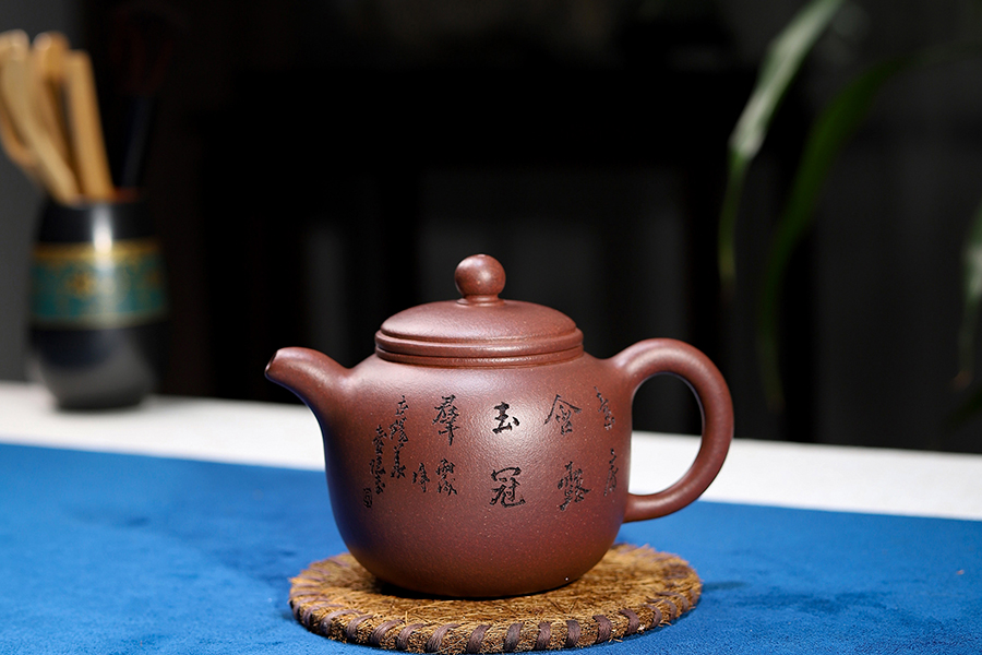 潘小忠制圆钟壶