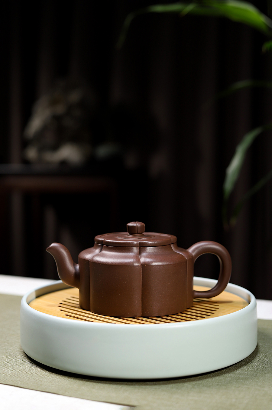 鲍利安制梅花周盘壶