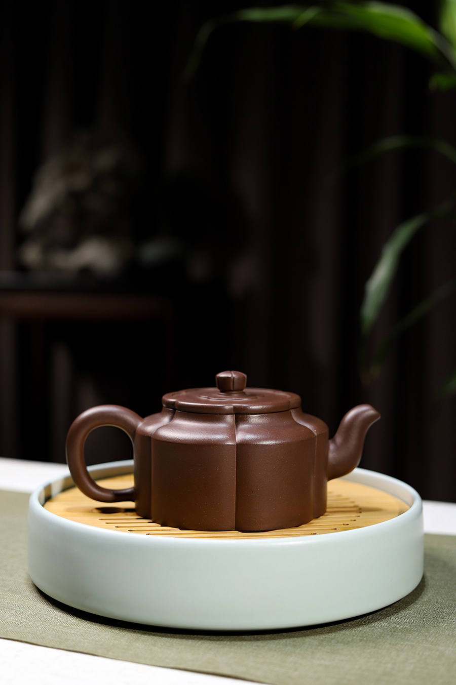 鲍利安制梅花周盘壶