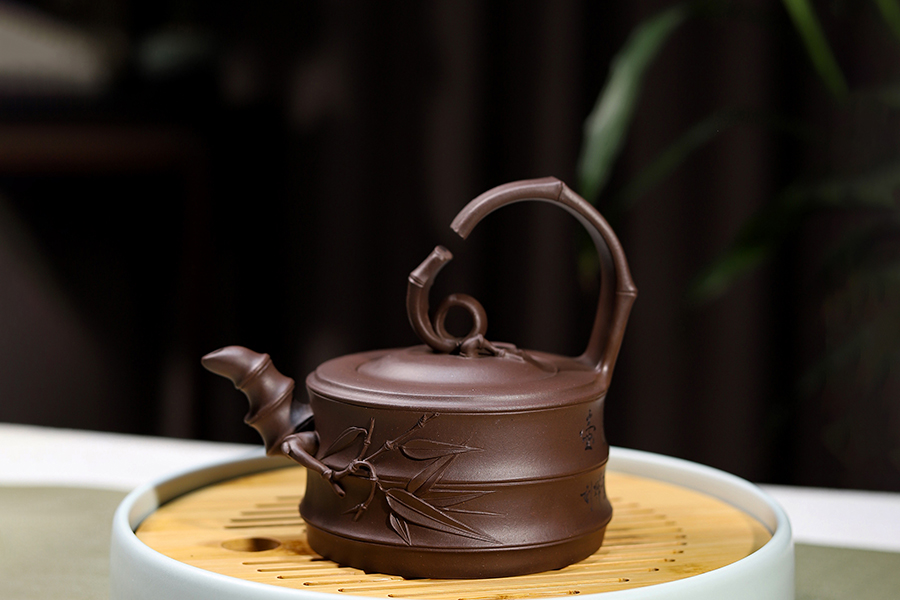 徐元明制吻竹提梁壶