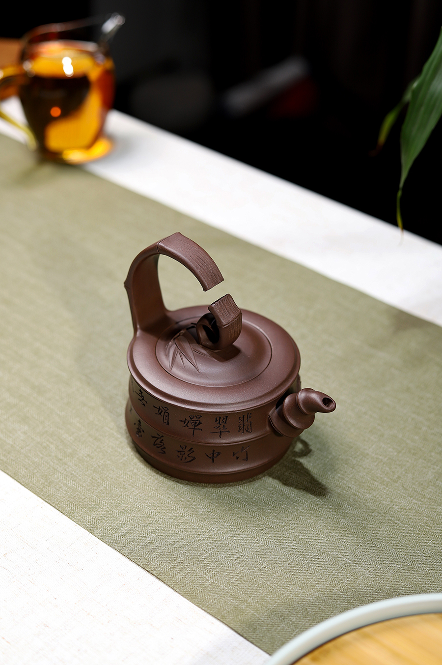 徐元明制吻竹提梁壶