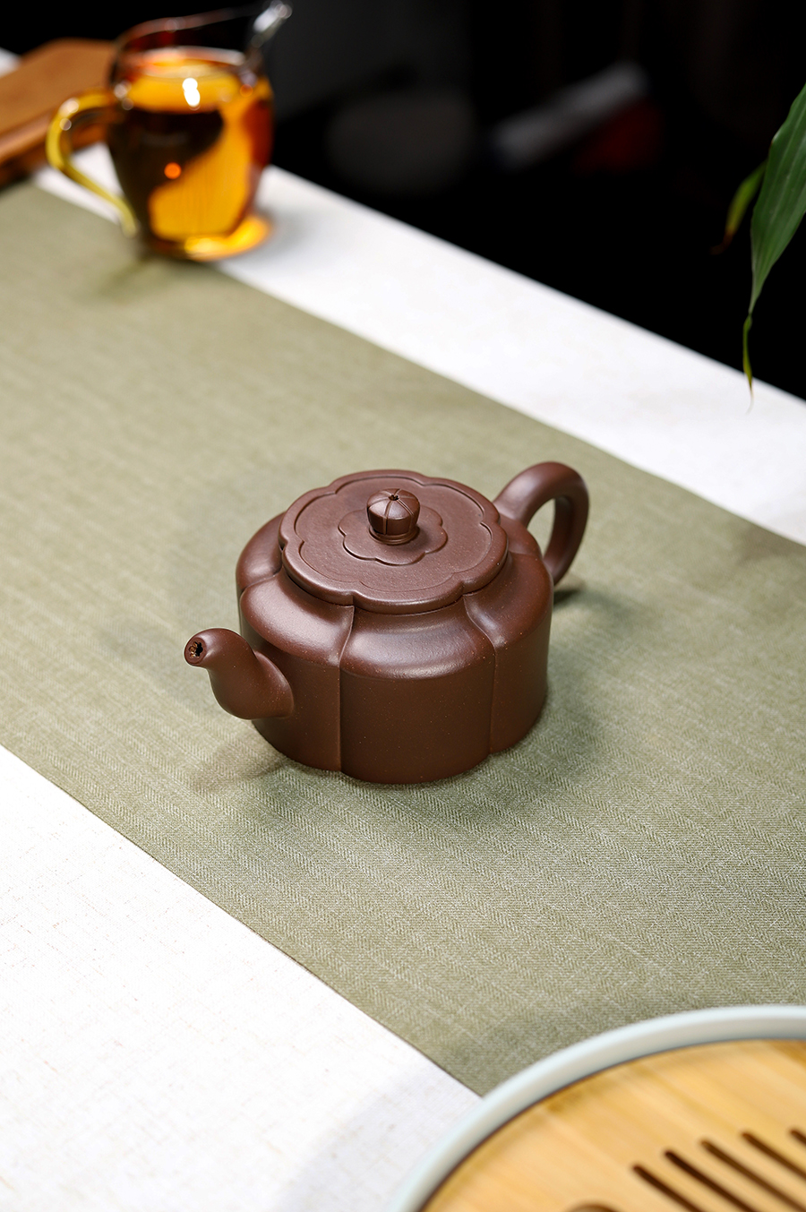 鲍利安制梅花周盘壶