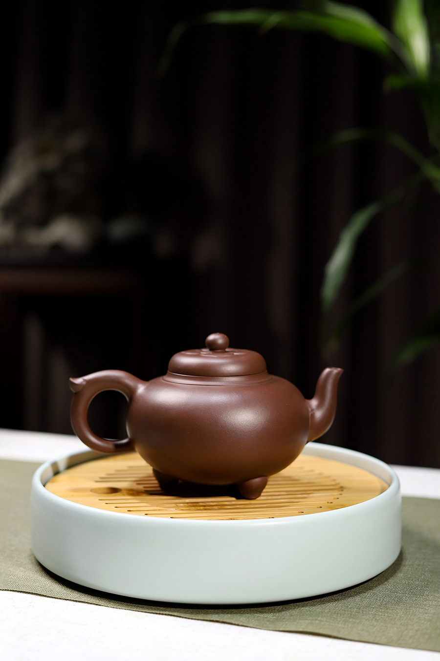 汪寅仙监制姚志泉制如意三足炉壶