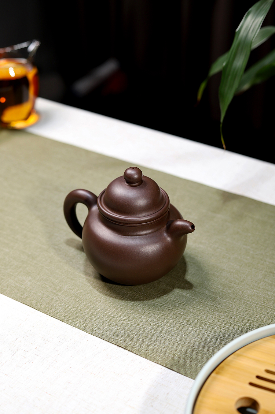 姚志源制掇球紫砂壶