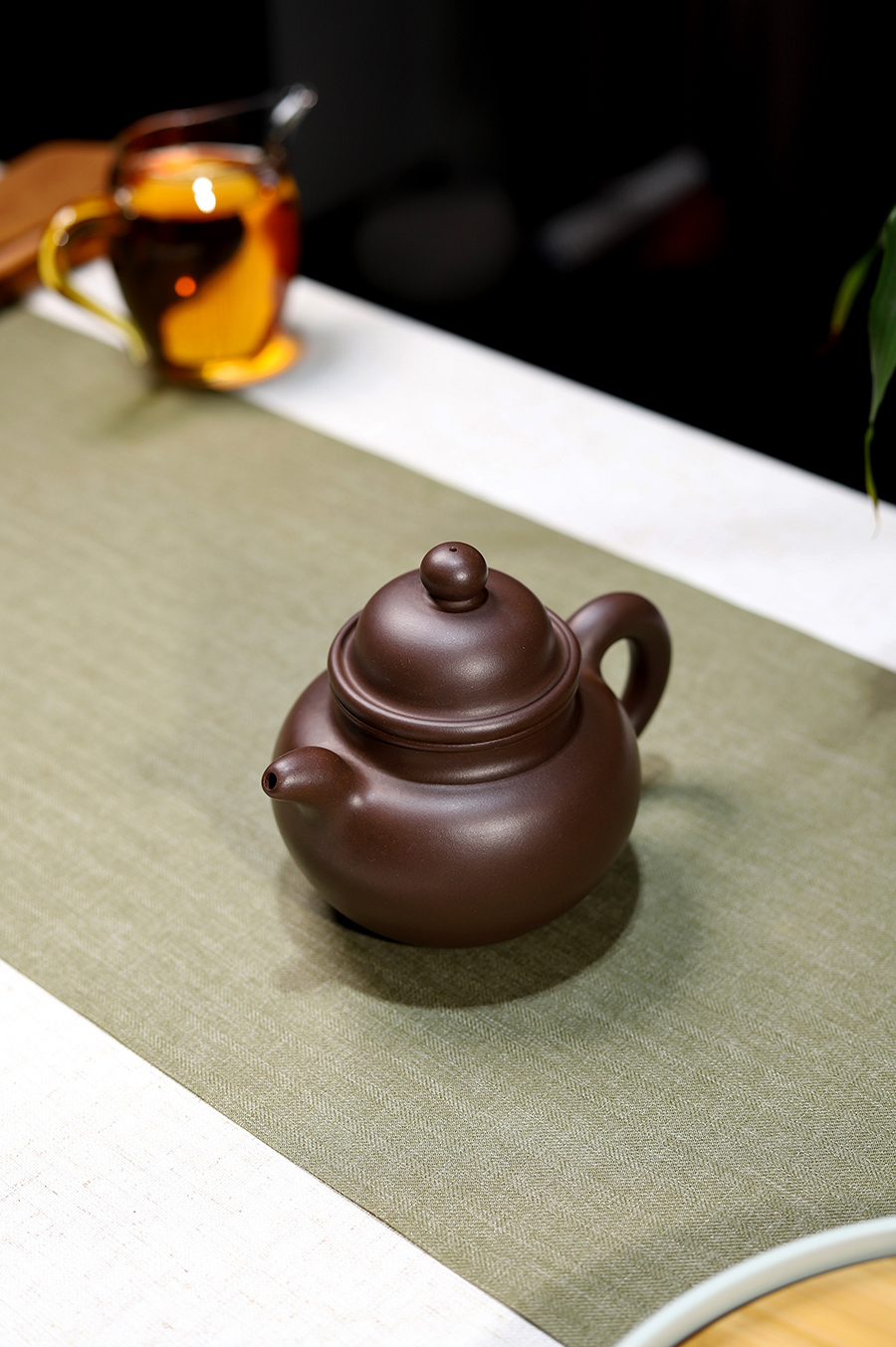 姚志源制掇球紫砂壶