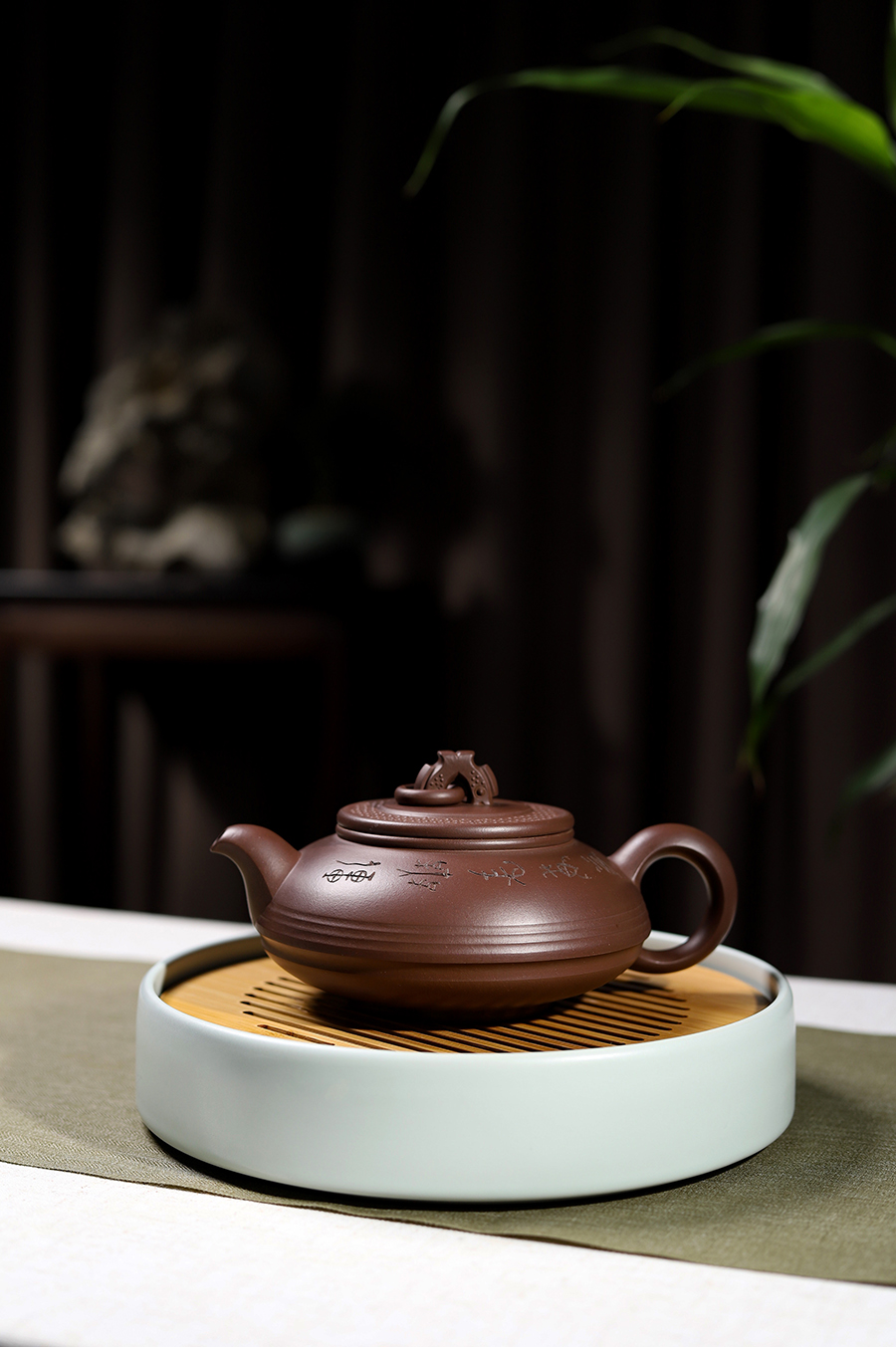 鲍志强制有余玉璧壶