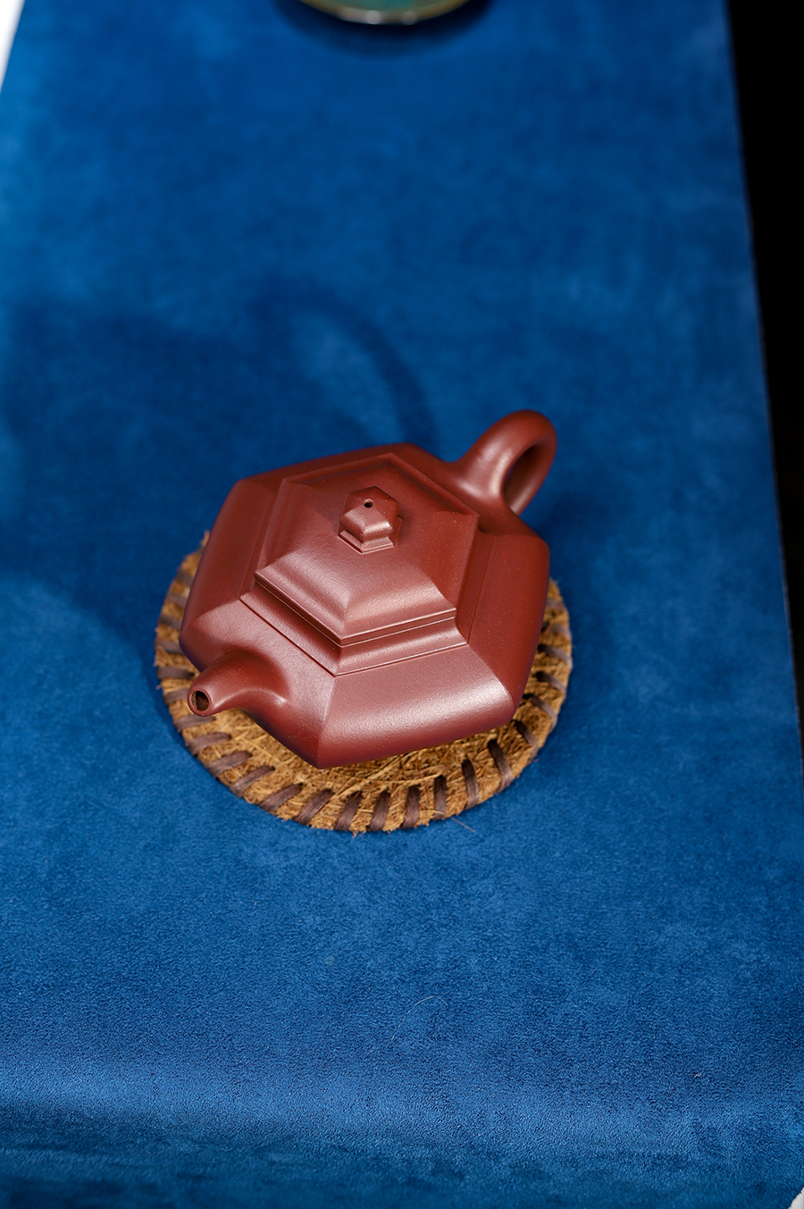 潘小忠制方泉壶