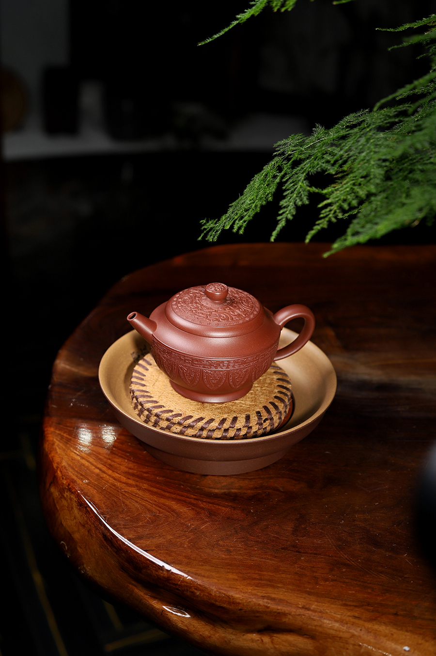 叶永君制飞龙在天壶