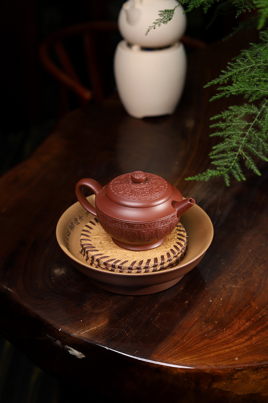 叶永君制飞龙在天壶