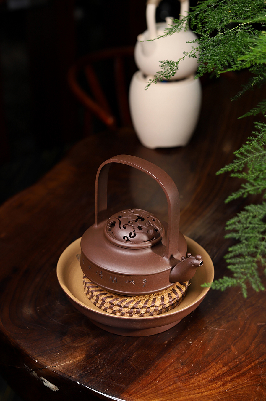 鲍峰岩制鸣提壶(章炳文书·毛国强铭)