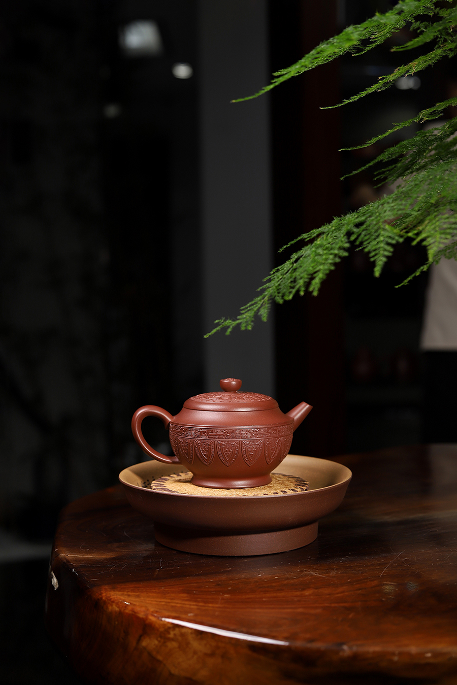 叶永君制飞龙在天壶