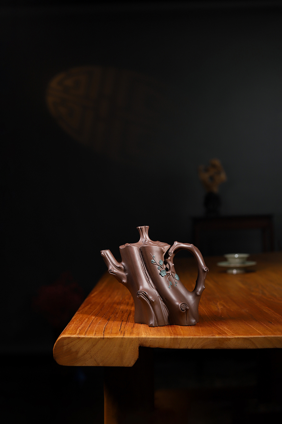 范洪泉制大梅桩壶