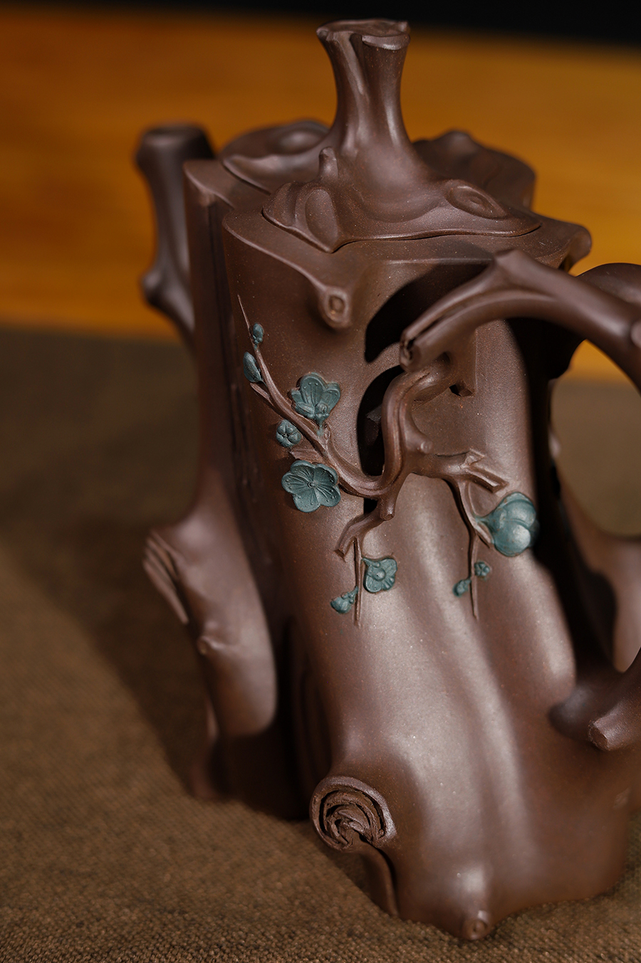 范洪泉制大梅桩壶