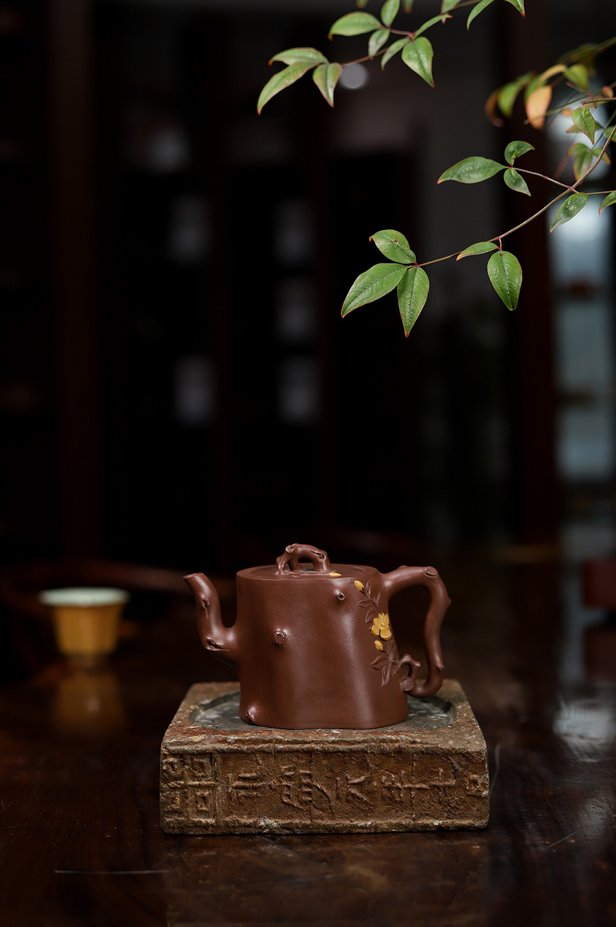 余健全手工制栀子花壶