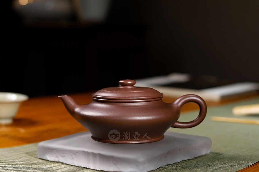 王旭生制虚扁紫砂壶