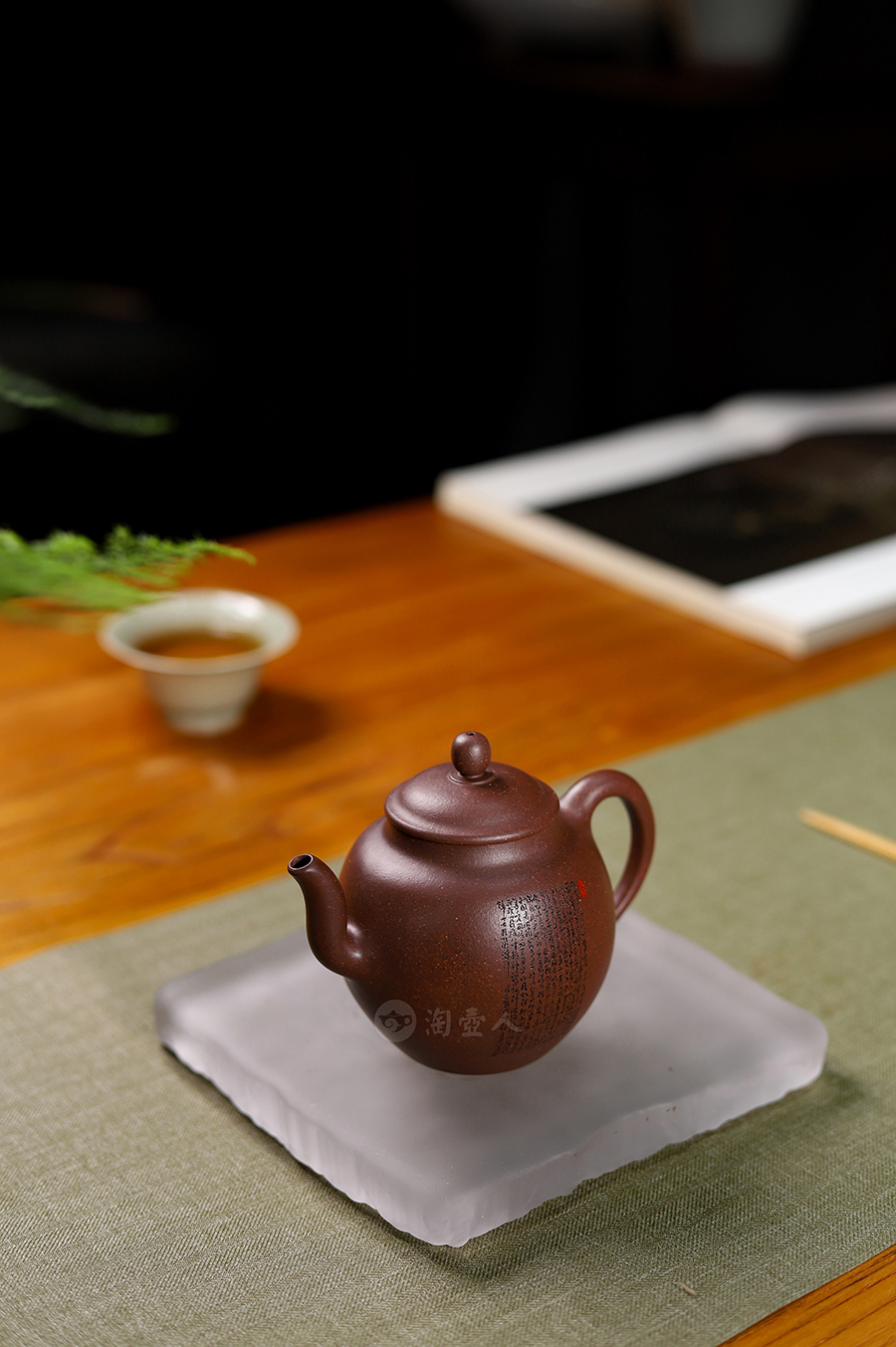鲍健全手工制高灯壶(许文君精刻)