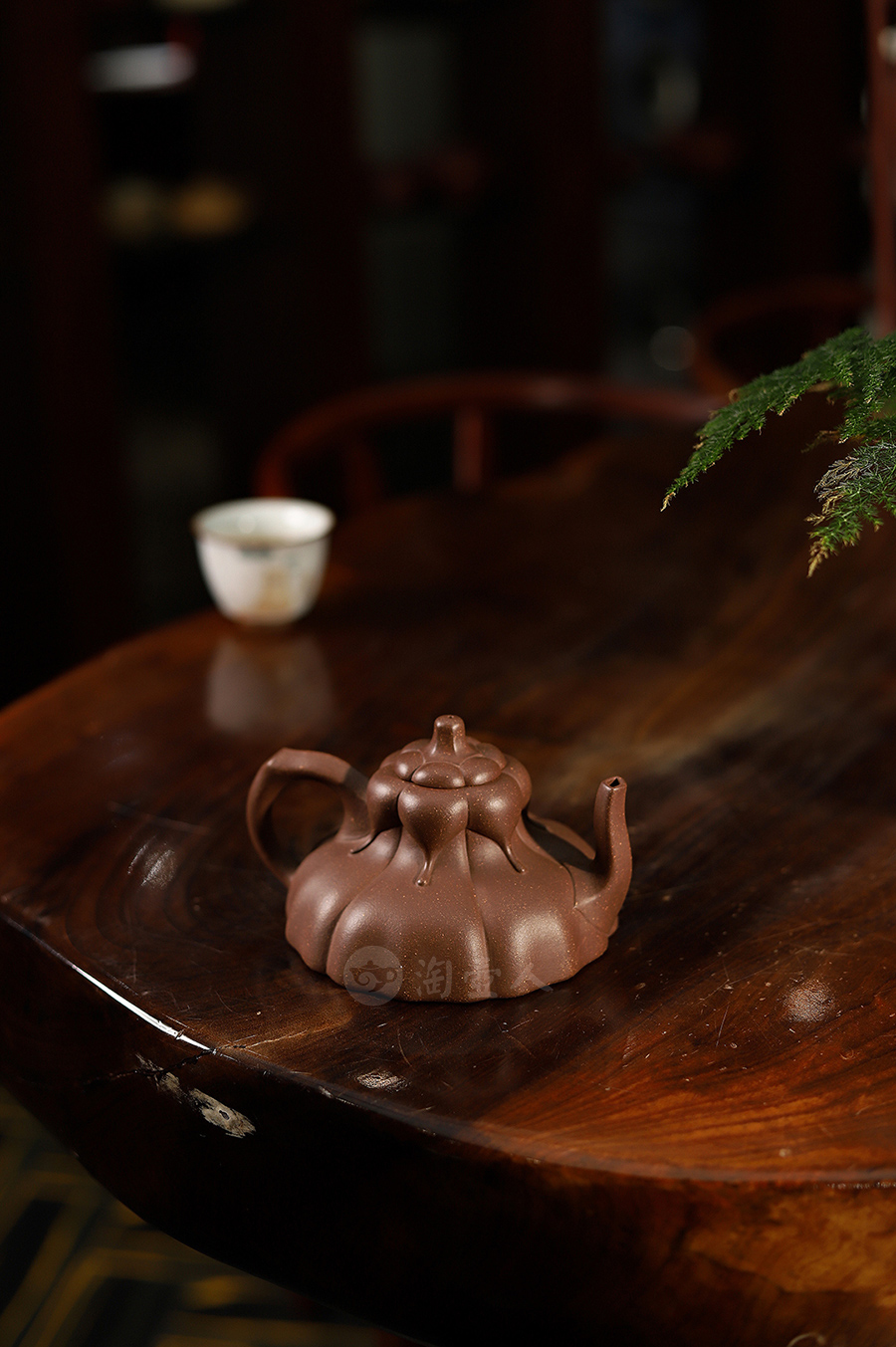 朱彬全手工制《玉兰花壶》
