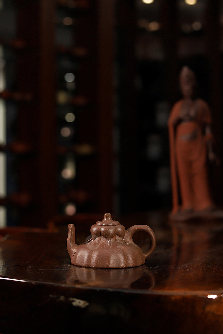 朱彬全手工制《玉兰花壶》