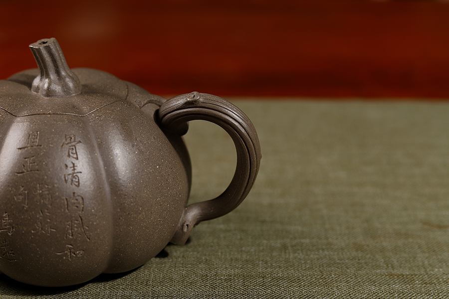 范萍全手工制薄胎鸣远南瓜壶