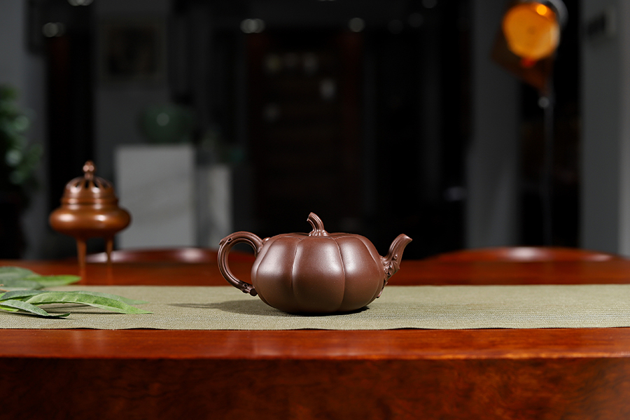 范萍制番瓜壶(薄胎)