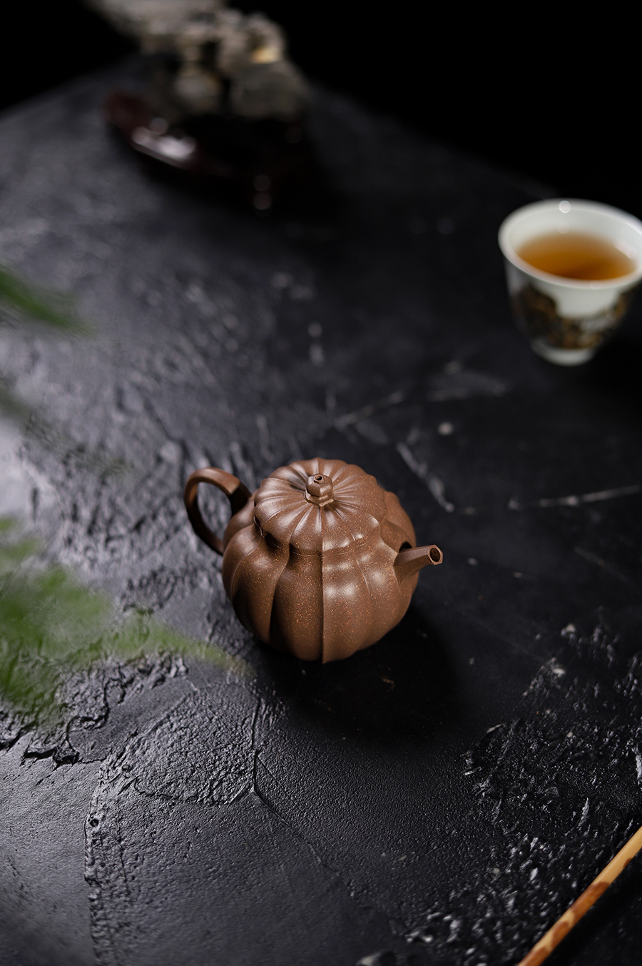王卫明全手工制葵瓣莲子壶(薄胎)
