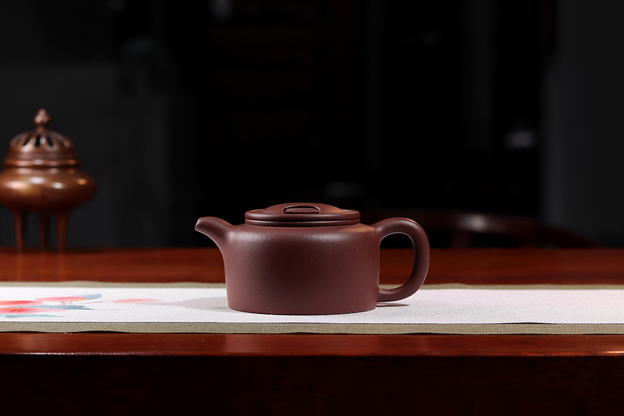 范程豪全手工制牛盖莲子壶